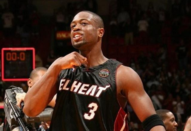 迪洛伦佐：赛后会和孔蒂复盘比赛；欧冠还有两轮还有机会晋级（迪洛伦佐：赛后与孔蒂复盘；欧冠还剩两场仍有出线希望）