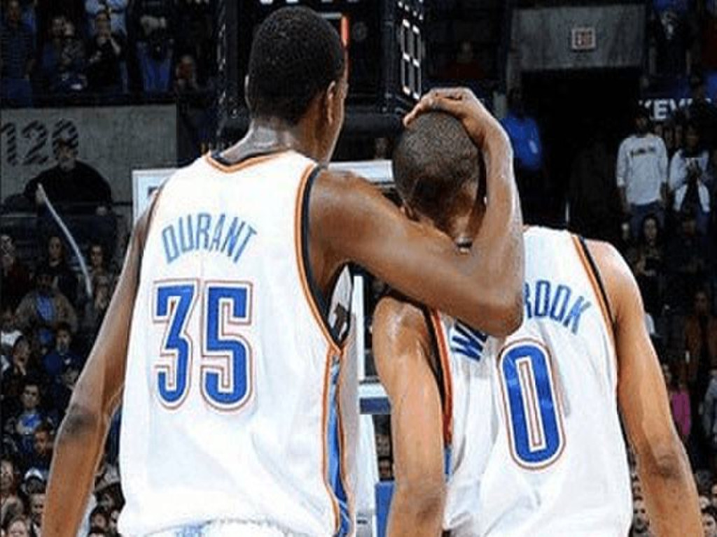 埃贝尔：16连胜不是别人送我们的；能在巴黎如此取胜意义非凡（埃贝尔：16连胜源自实力非他人馈赠，在巴黎如此告捷别具意义）