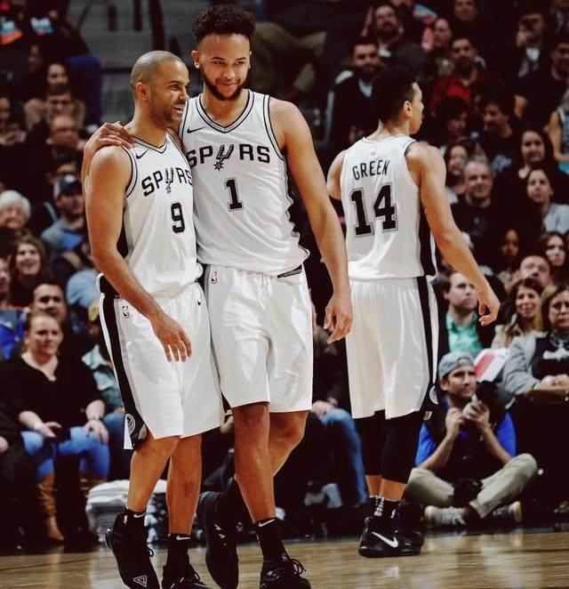 英媒：利物浦准备1.2亿镑+2000万镑报价伊萨克（英媒称：利物浦拟出1.2亿镑加2000万镑报价伊萨克）