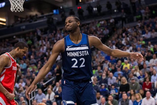 国际乒联混合团体世界杯：中国队胜法国队（国际乒联混合团体世界杯：中国队击败法国队）